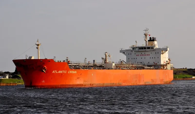 ATLANTIC CROWN Tanker IMO 9332169 photo 9