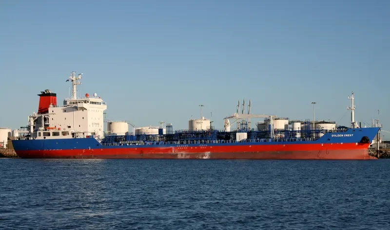 NEW BRIGHT Tanker IMO 9332432 photo 2