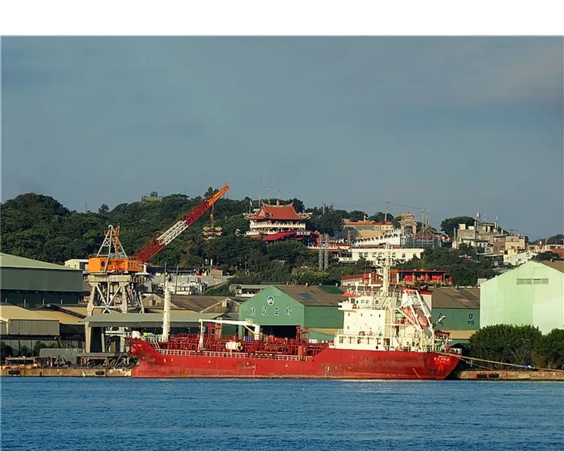 GEM NO.8 Tanker IMO 9332482 photo 3