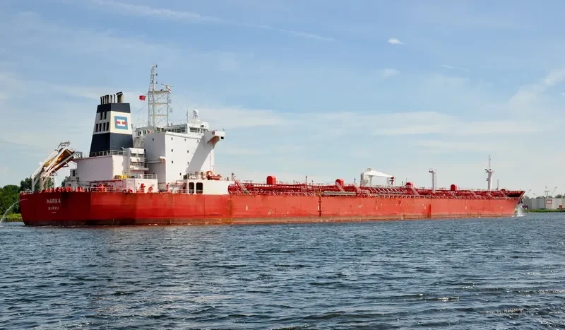 ARCTIC CHAR Tanker IMO 9332614 photo 8