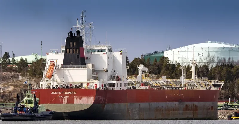 ARCTIC FLOUNDER Tanker IMO 9332638 photo 5
