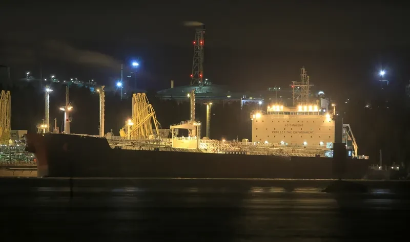 HAFNIA ARCTIC Tanker IMO 9332640 photo 8