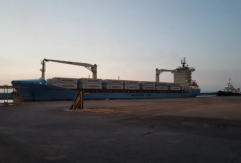 MAERSK ROUBAIX Container Ship IMO 9332688
