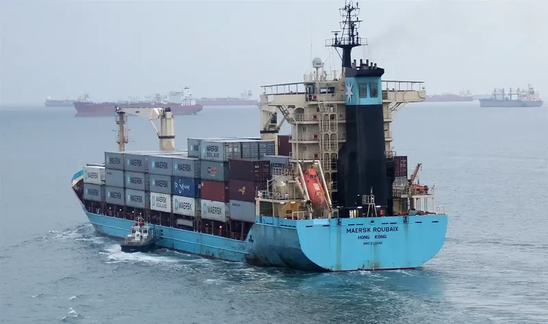 MAERSK ROUBAIX Container Ship IMO 9332688 photo 8