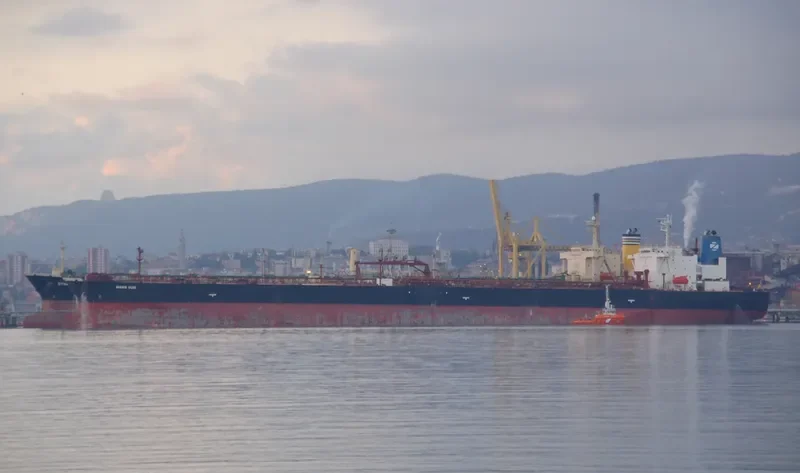 MARS SUN Tanker IMO 9332781 photo 4