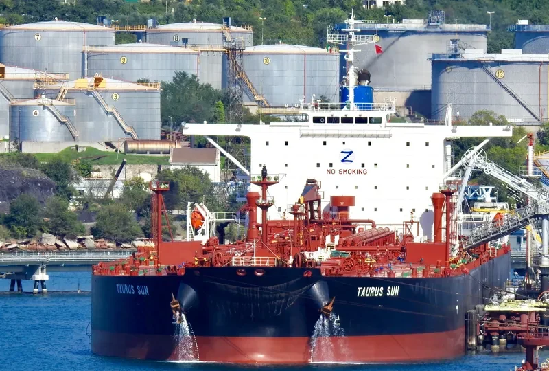 TAURUS SUN Tanker IMO 9332822 photo 2