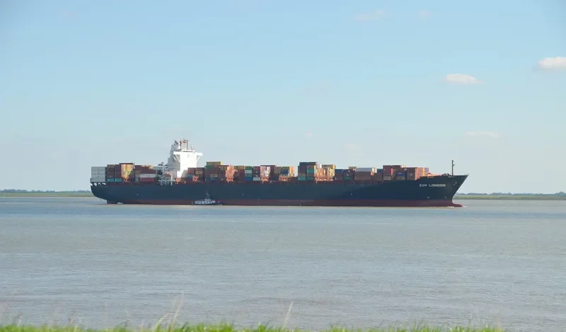BRIGHTON Container Ship IMO 9332846 photo 4