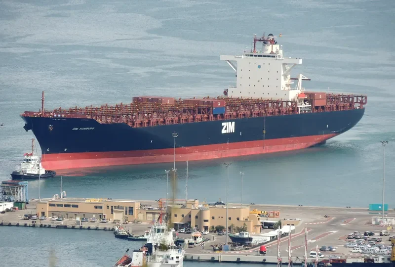 HAMBURG BAY Container Ship IMO 9332872 photo 10