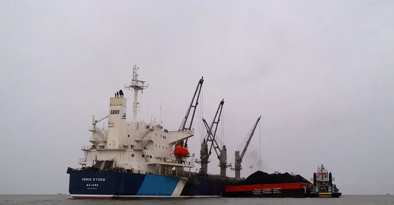IONIC STORM Bulk Carrier IMO 9332963 photo 3