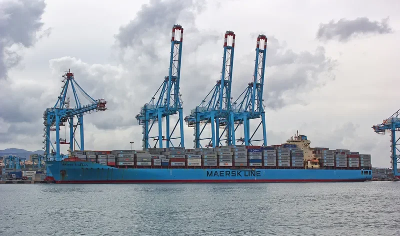 MAERSK CHICAGO Container Ship IMO 9332975 photo 6