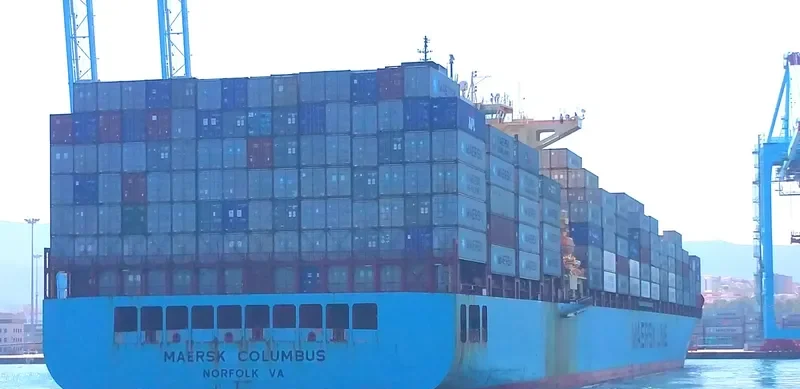 MAERSK COLUMBUS Container Ship IMO 9332987 photo 6