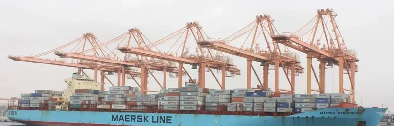 MAERSK KENSINGTON Container Ship IMO 9333010 photo 9