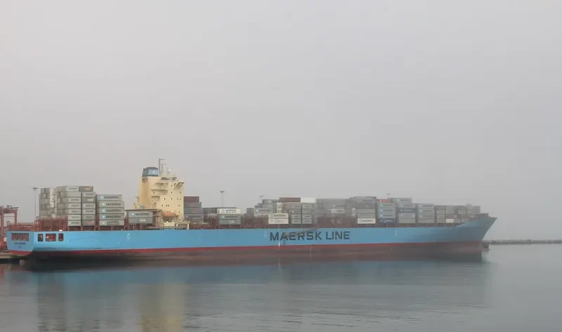 MAERSK KENSINGTON Container Ship IMO 9333010 photo 10