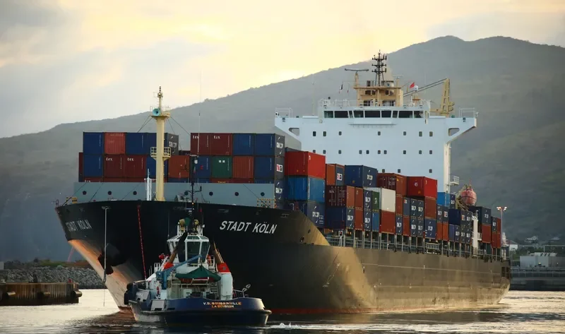 SPHENE Container Ship IMO 9333058 photo 2
