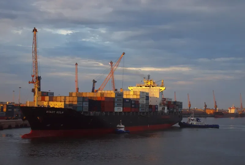 SPHENE Container Ship IMO 9333058 photo 4