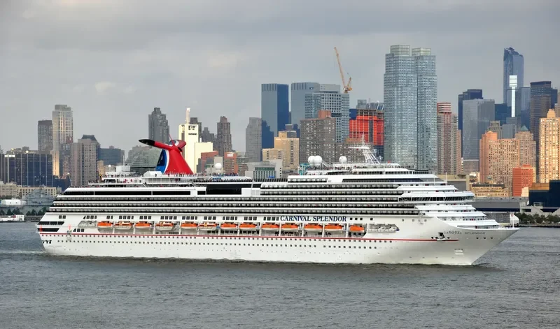 CARNIVAL SPLENDOR Passenger Ship IMO 9333163 photo 7