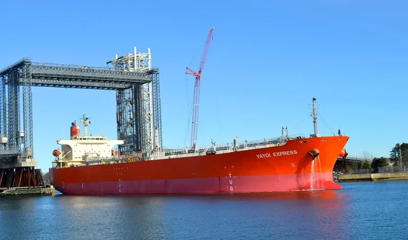 RIVIERA II Tanker IMO 9333242 photo 3