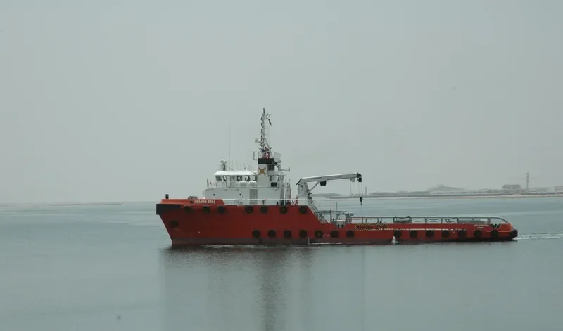 ATLAS GARNET Offshore Vessel IMO 9333321 photo 2