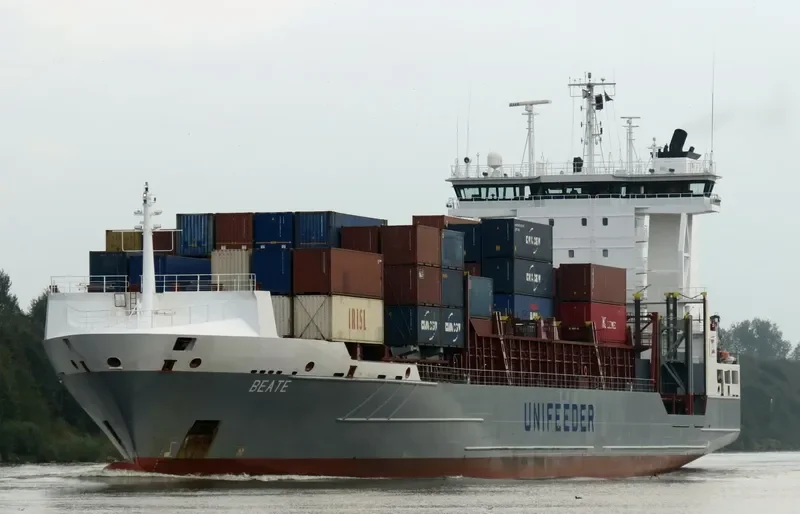 BEATE Container Ship IMO 9333345 photo 3
