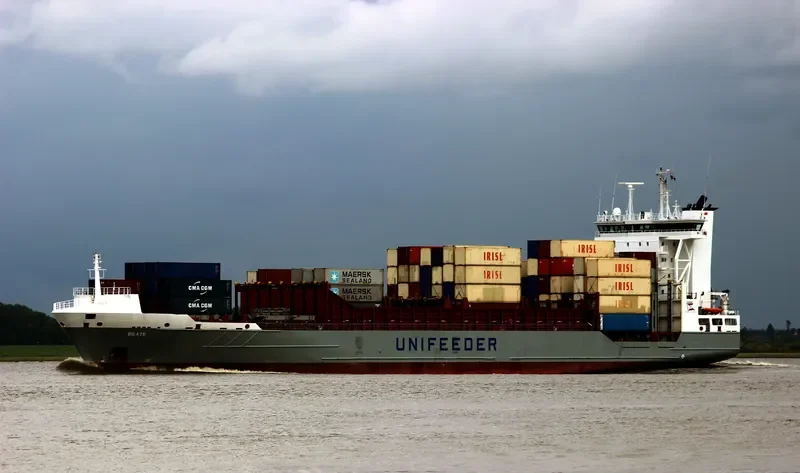 BEATE Container Ship IMO 9333345 photo 10
