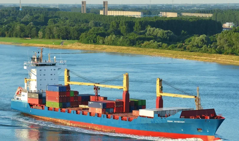JONNI RITSCHER Container Ship IMO 9333383 photo 6