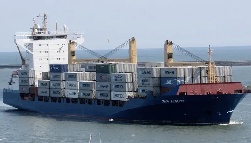JONNI RITSCHER Container Ship IMO 9333383 photo 9