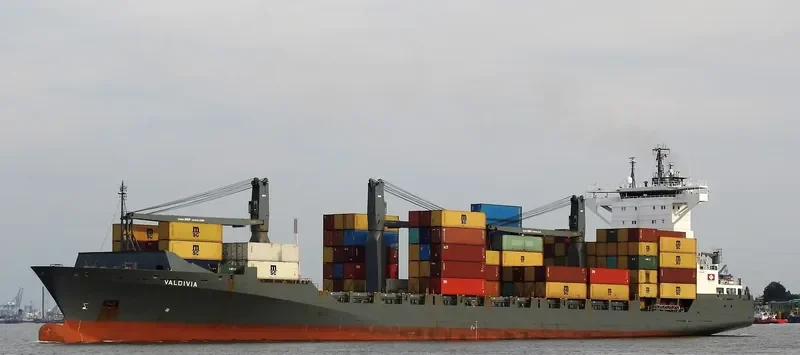 VALDIVIA Container Ship IMO 9333395 photo 5