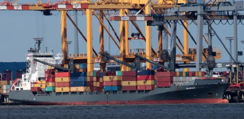 VALDIVIA Container Ship IMO 9333395 photo 9