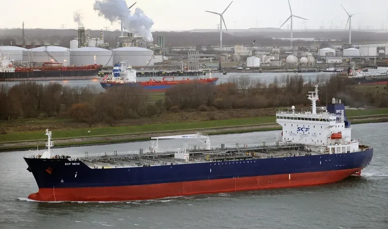 SCF NEVA Tanker IMO 9333400 photo 8