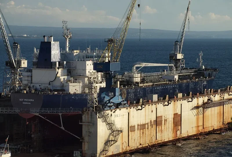 SCF PECHORA Tanker IMO 9333424 photo 3
