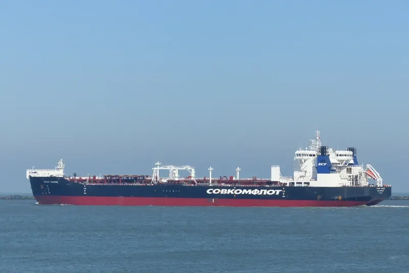 MIKHAIL ULYANOV Tanker IMO 9333670 photo 9