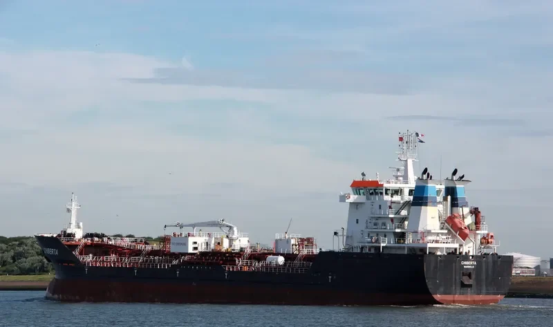 CHIBERTA Tanker IMO 9333814 photo 8