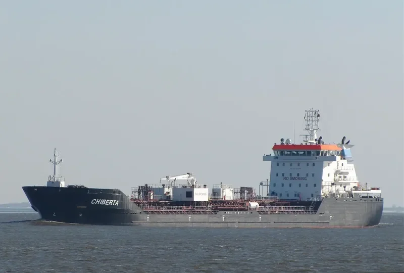 CHIBERTA Tanker IMO 9333814 photo 10