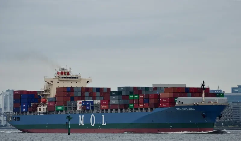 MOL EXPLORER Container Ship IMO 9333826 photo 3