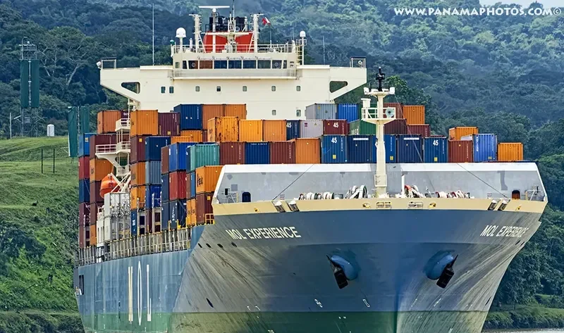 MOL EXPERIENCE Container Ship IMO 9333838 photo 6
