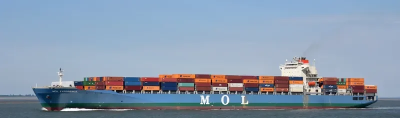 MOL EXPERIENCE Container Ship IMO 9333838 photo 8