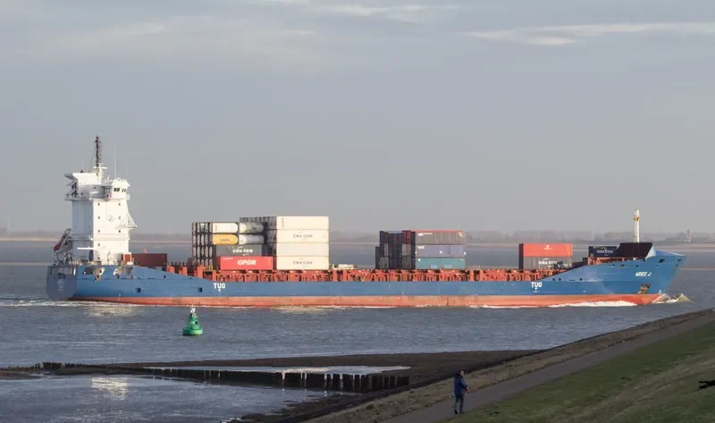 TAN CANG GLORY Container Ship IMO 9334105