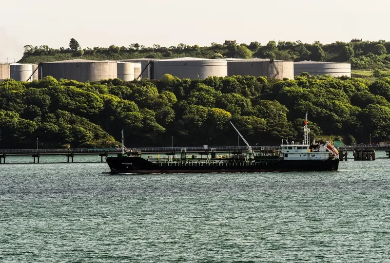 WHITHAVEN Tanker IMO 9334222 photo 2