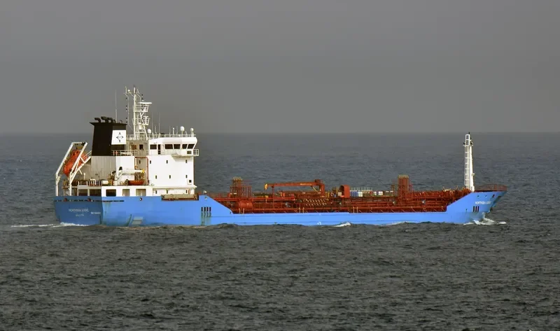 NORTHSEA LOGIC Tanker IMO 9334301 photo 2