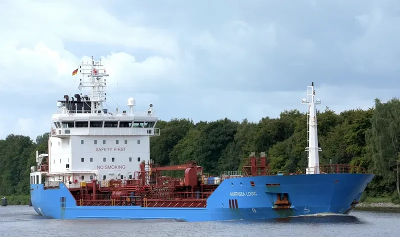 NORTHSEA LOGIC Tanker IMO 9334301 photo 9