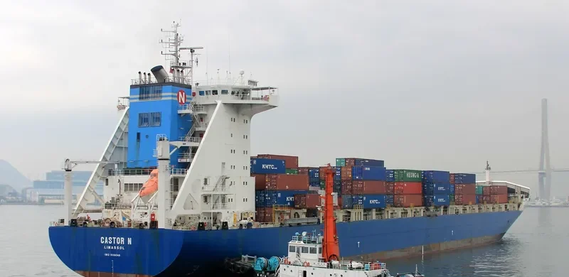 CASTOR N Container Ship IMO 9334349 photo 2