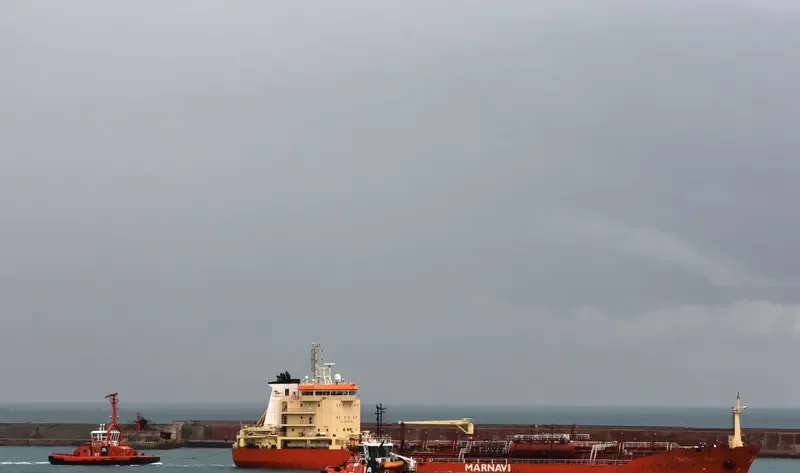 DOMENICO IEVOLI Tanker IMO 9334430 photo 2