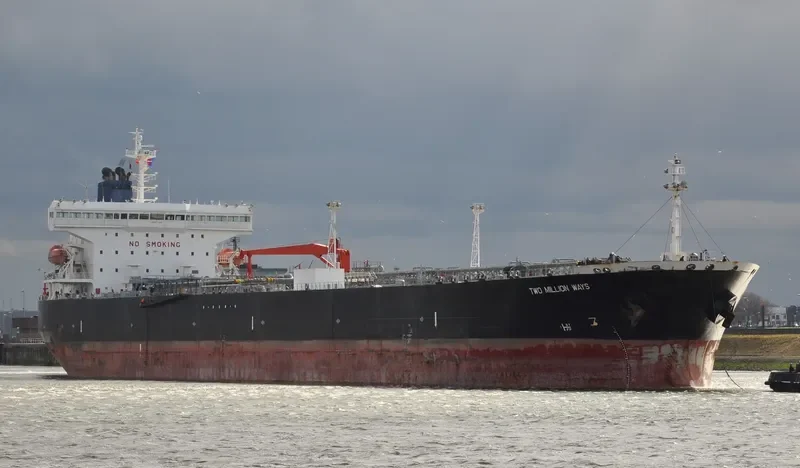 TWO MILLION WAYS Tanker IMO 9334571 photo 7
