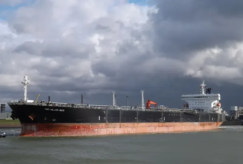 TWO MILLION WAYS Tanker IMO 9334571 photo 8