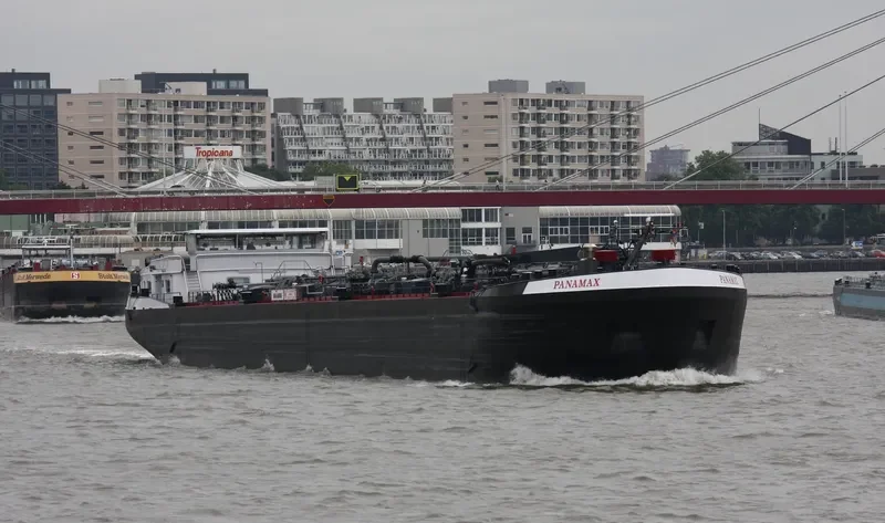 PANAMAX Tanker IMO 9334583 photo 5