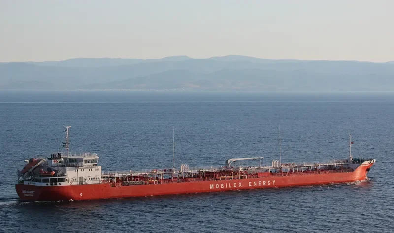 MAKHAMBET Tanker IMO 9334612 photo 2