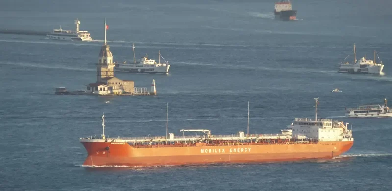 MAKHAMBET Tanker IMO 9334612 photo 6