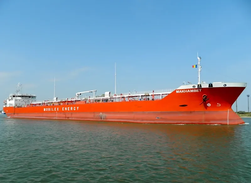 MAKHAMBET Tanker IMO 9334612 photo 10