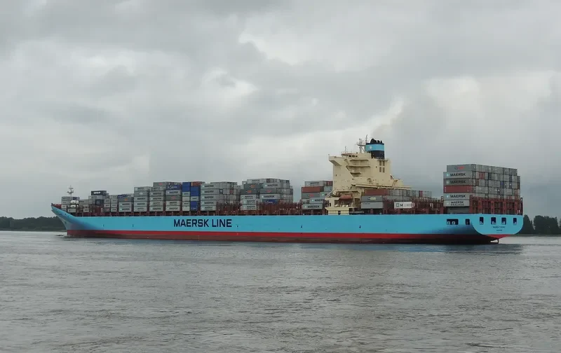 MAERSK TUKANG Container Ship IMO 9334686 photo 6