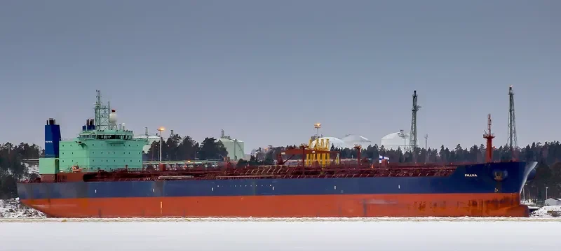 LAURENTIA DESGAGNES Tanker IMO 9334703 photo 4